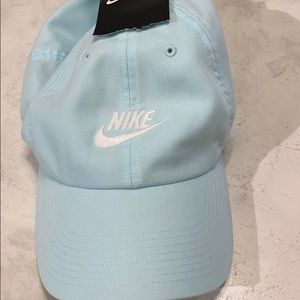 COPY - Nike cap